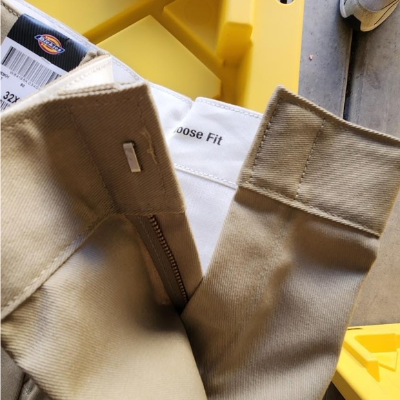 👖Dickies Men's Loose Fit Double Knee Twill Work Pants - Khaki - Size 32x32 - Picture 3 of 9
